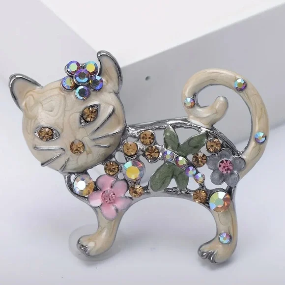 Brooch-cat, NIP,  enamel beige paint/ rhinestones, 1.9x1.5 - Picture 4 of 8